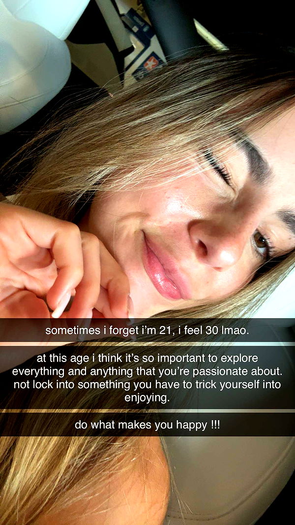 meelahrobbins image ~ Altpins