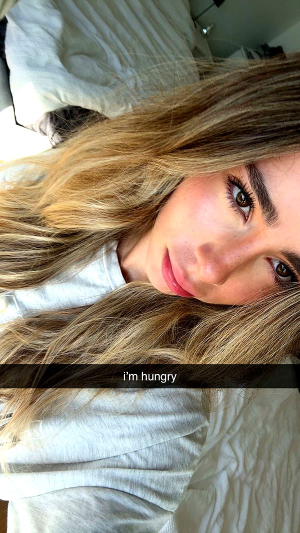 meelahrobbins image ~ Altpins