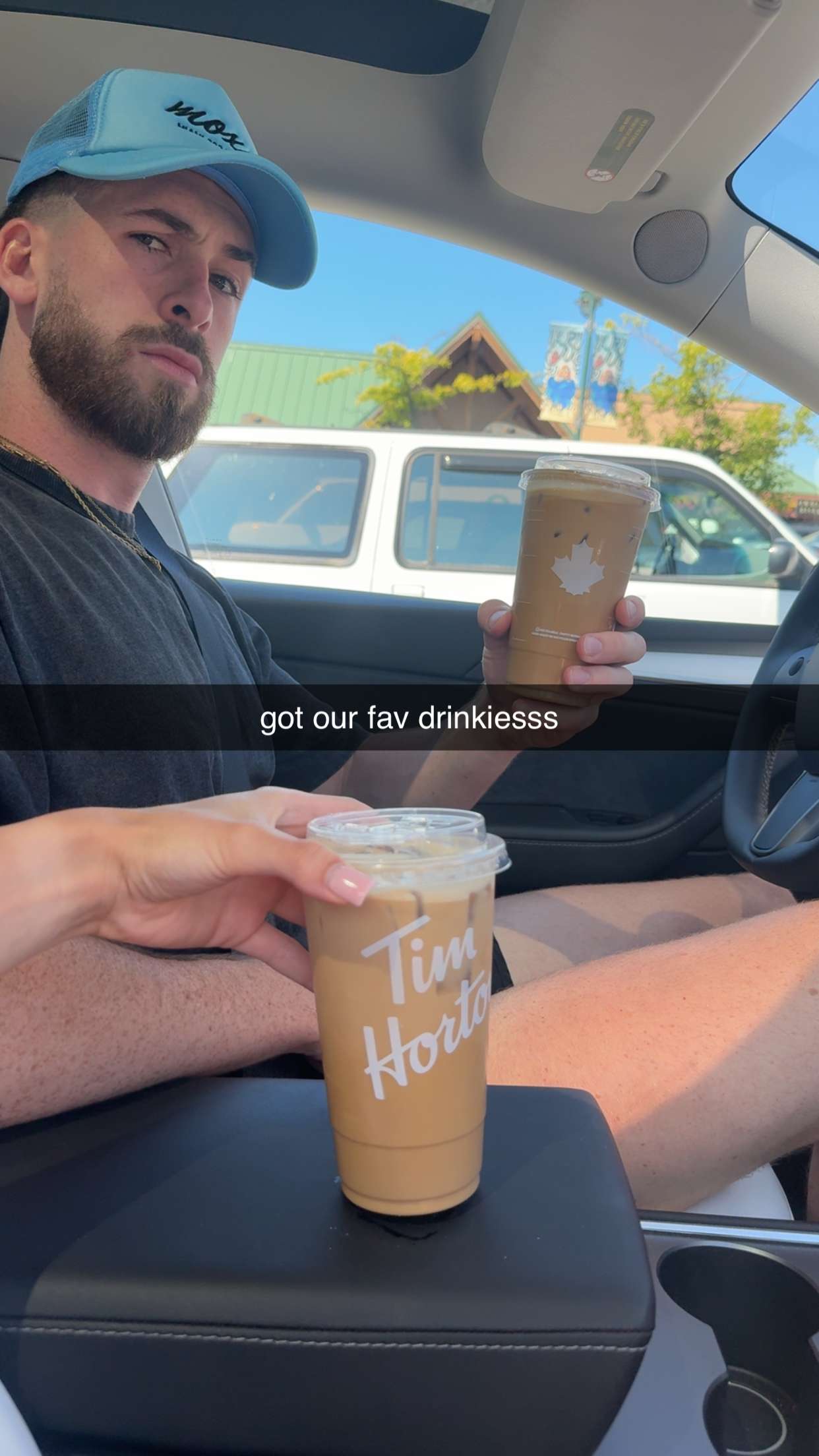 meelahrobbins snapchat image archive image