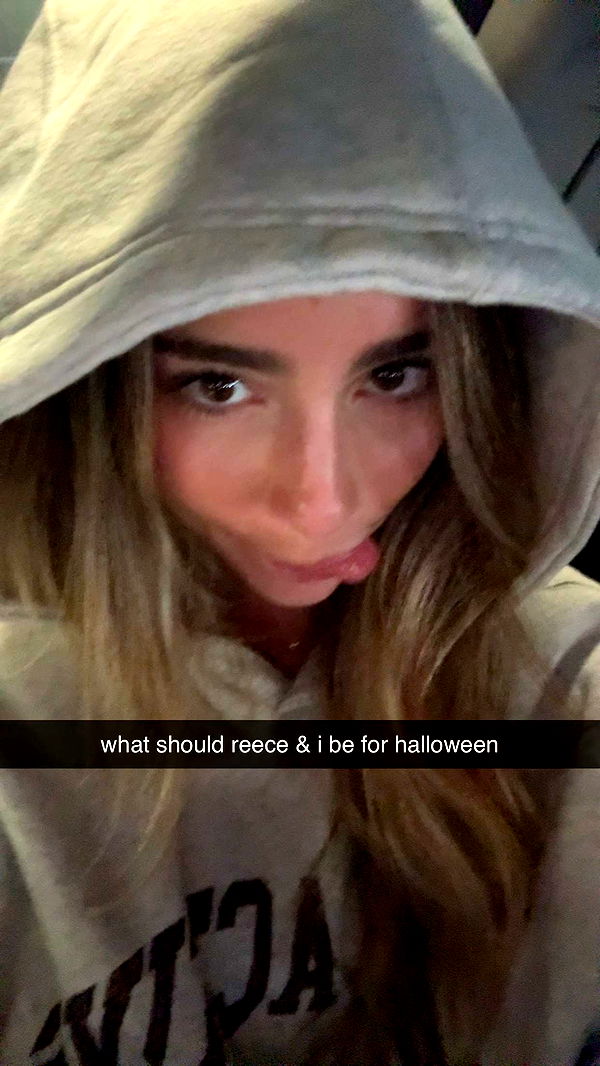 meelahrobbins image ~ Altpins