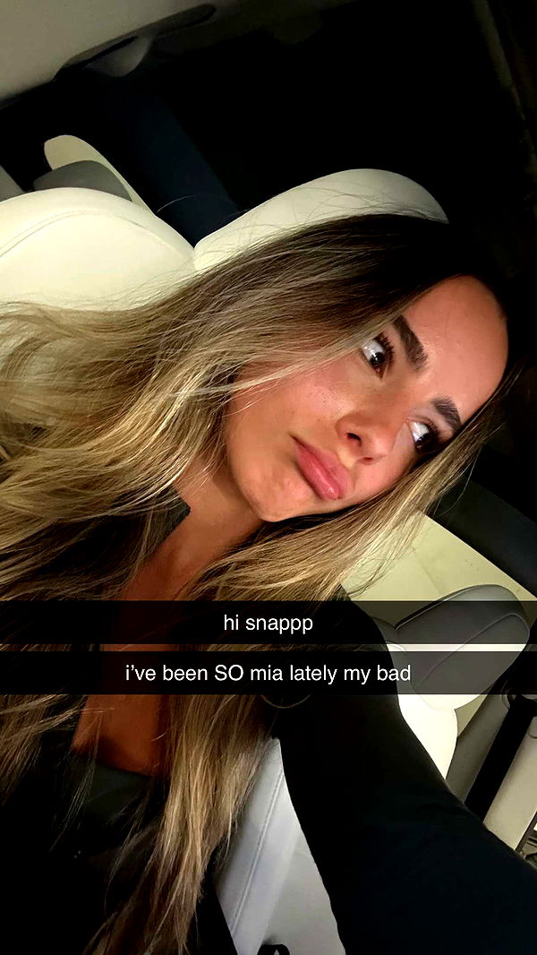 meelahrobbins image ~ Altpins