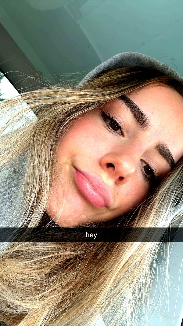 meelahrobbins image ~ Altpins