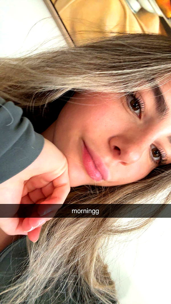 meelahrobbins image ~ Altpins