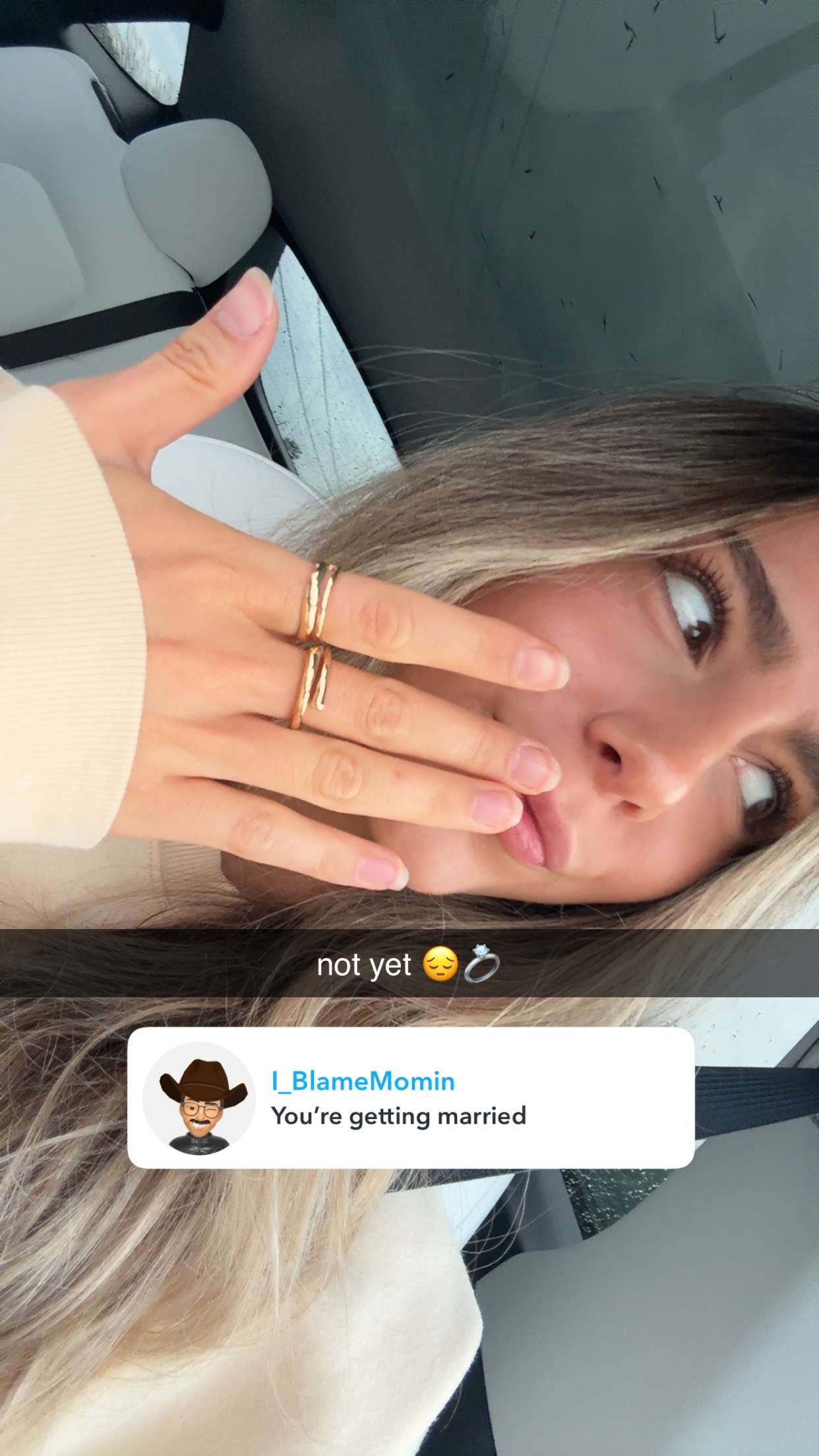 meelahrobbins snapchat image archive image