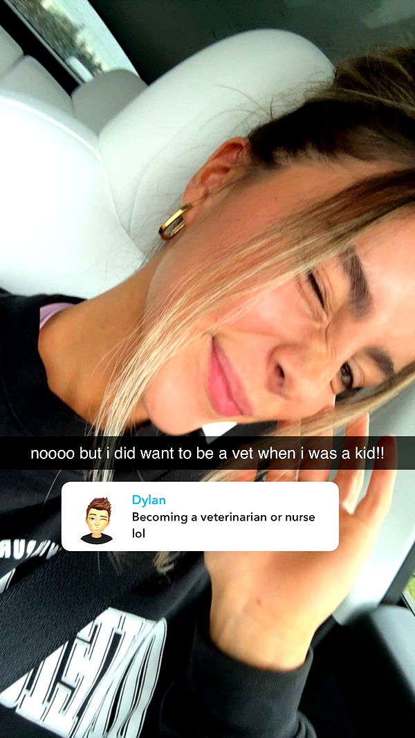 meelahrobbins image ~ Altpins