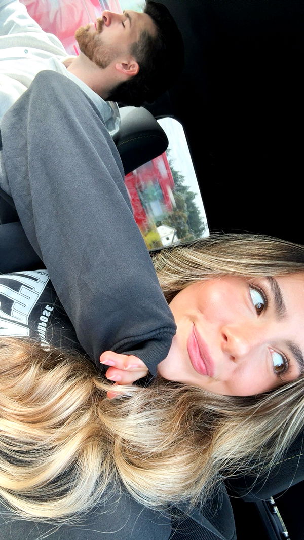 meelahrobbins image ~ Altpins