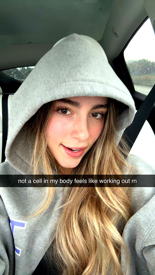 meelahrobbins image ~ Altpins