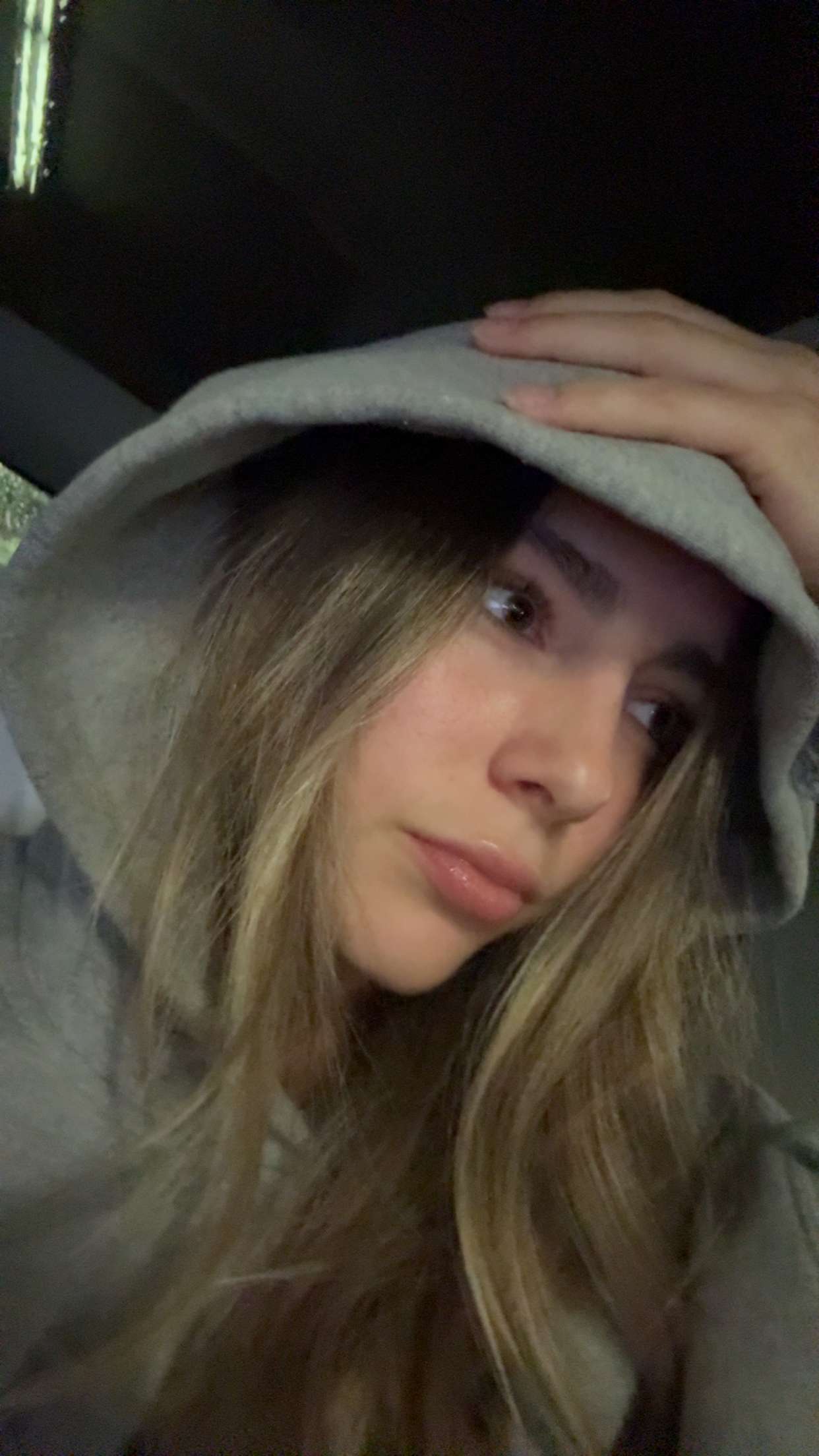 meelahrobbins snapchat image archive image