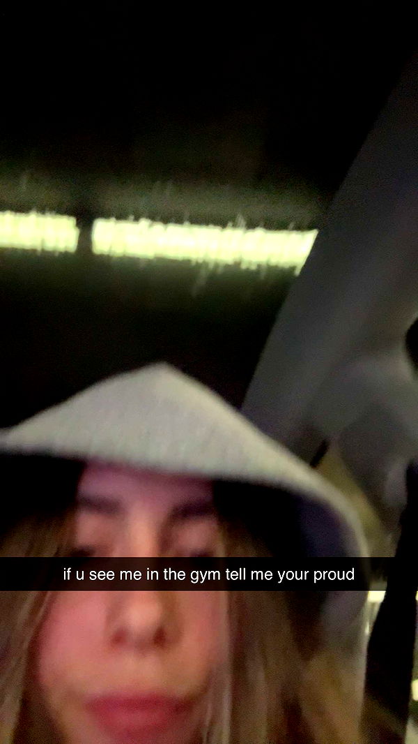 meelahrobbins image ~ Altpins