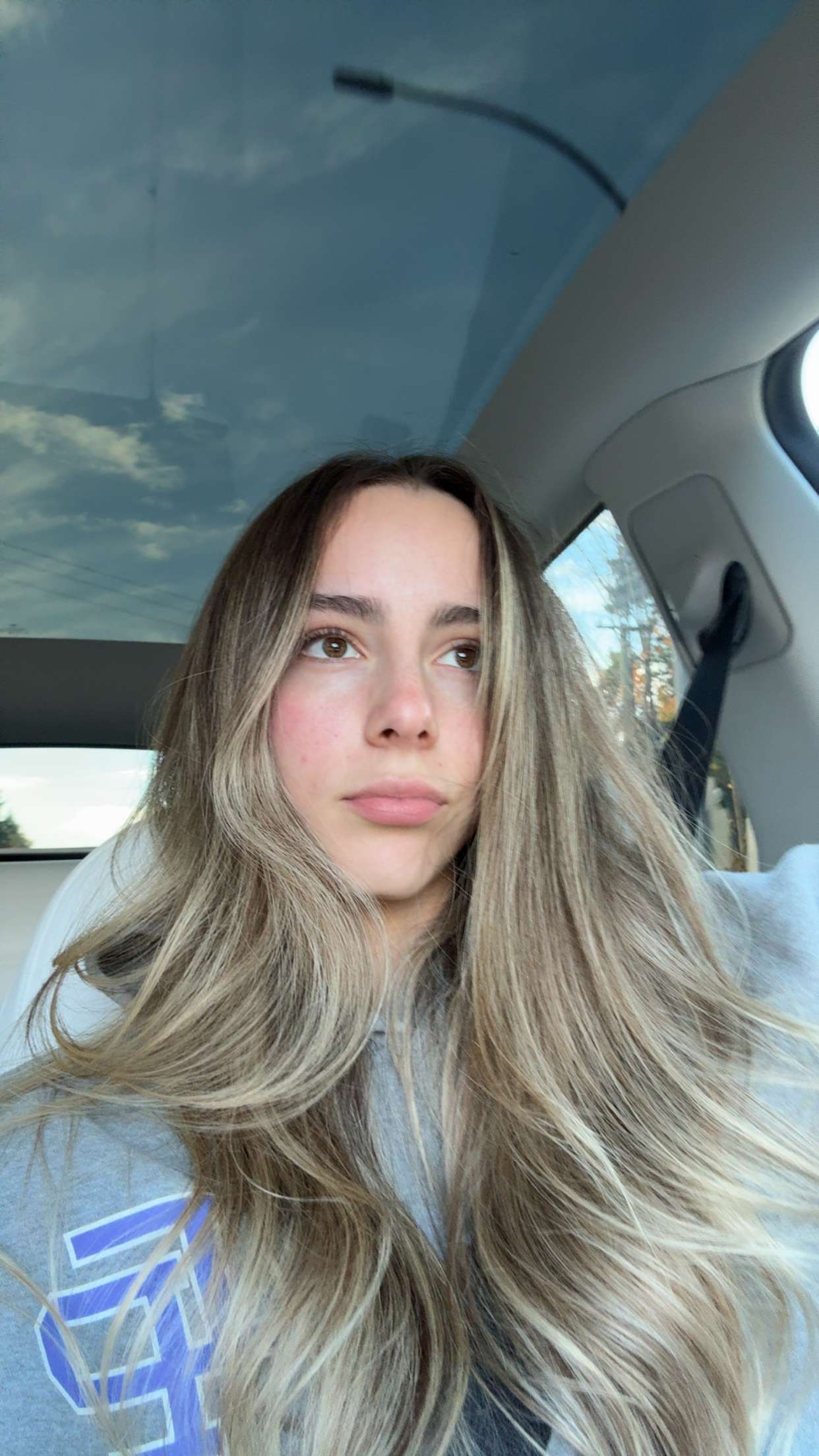 meelahrobbins snapchat image archive image