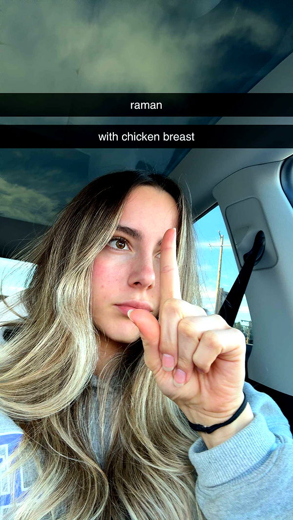 meelahrobbins image ~ Altpins