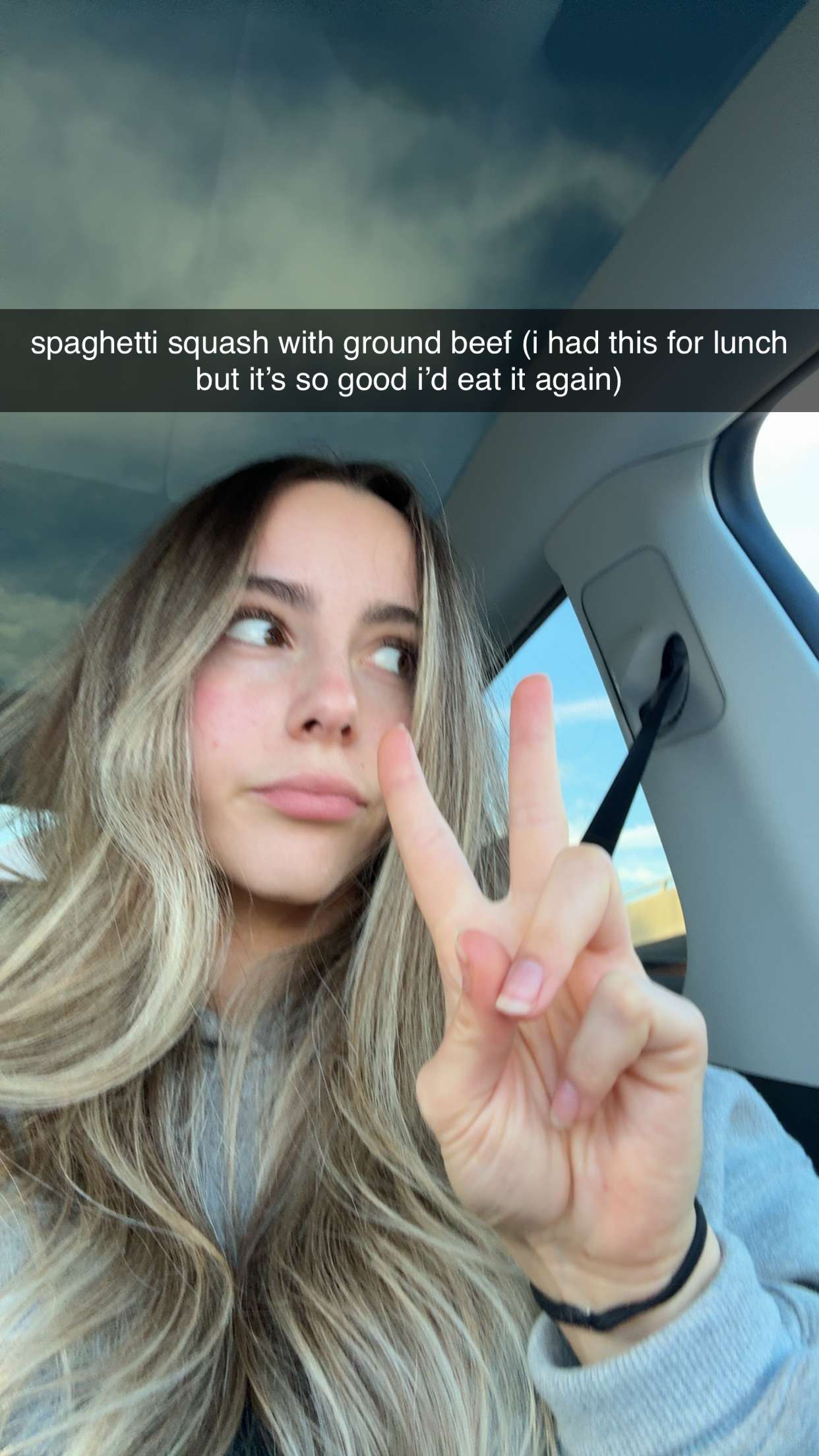 meelahrobbins snapchat image archive image