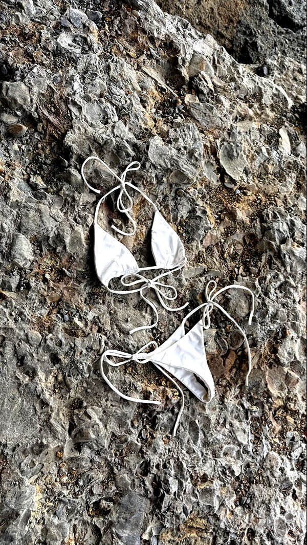 meelahrobbins image ~ Altpins