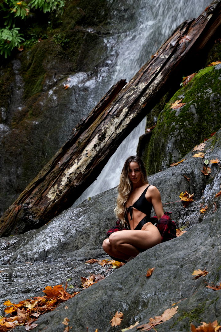 meelahrobbins snapchat image archive image