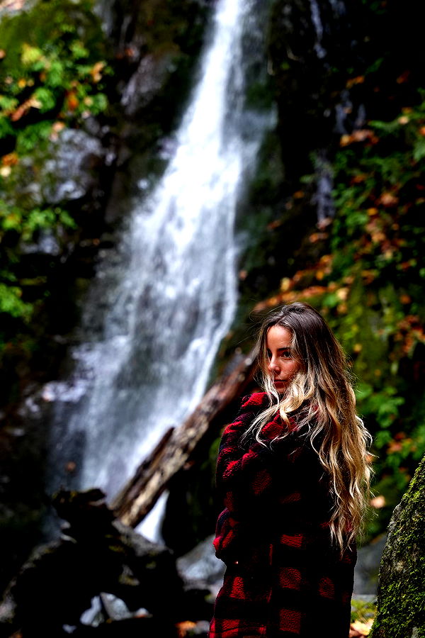 meelahrobbins image ~ Altpins