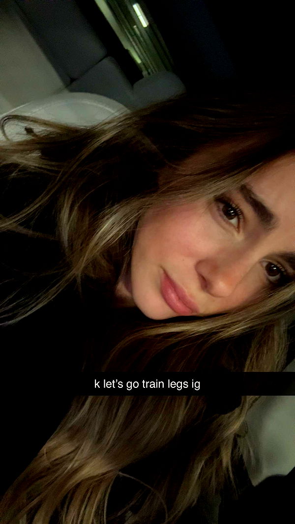 meelahrobbins image ~ Altpins