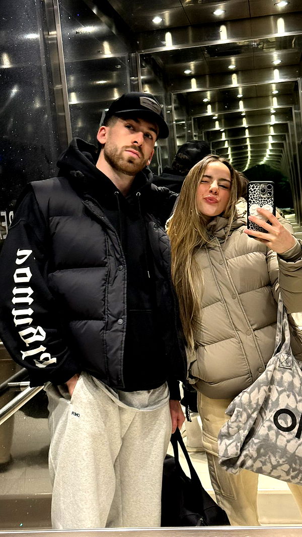 meelahrobbins image ~ Altpins