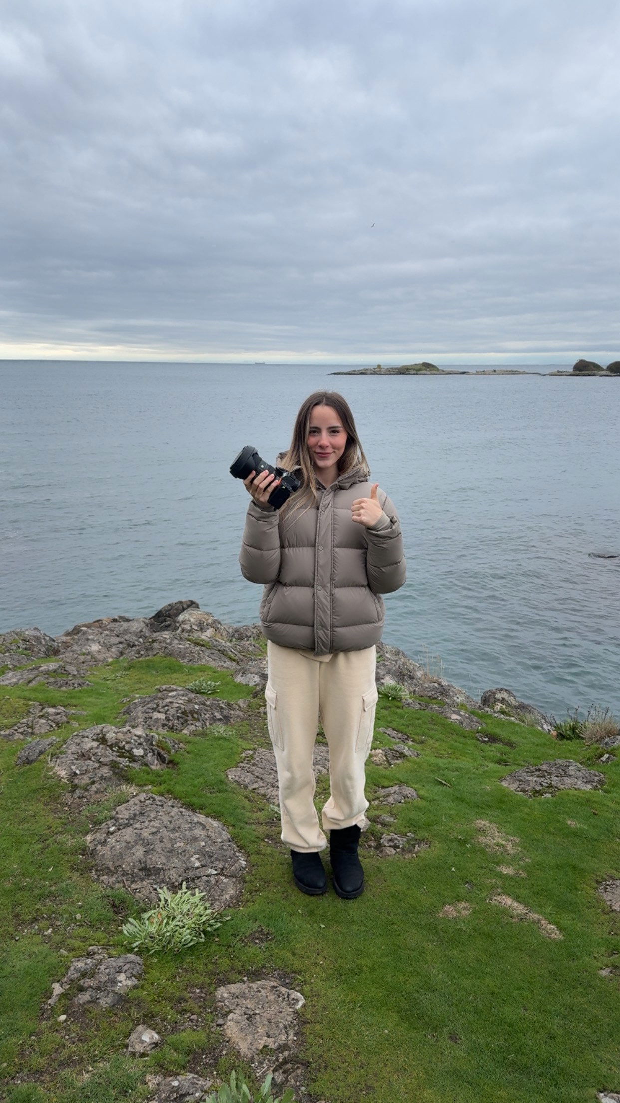 meelahrobbins snapchat image archive image