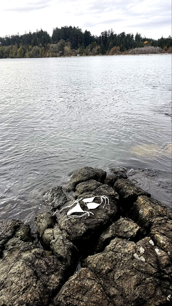 meelahrobbins image ~ Altpins