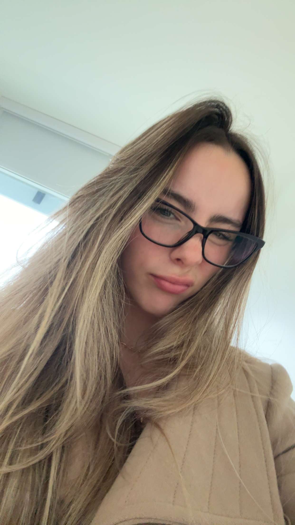 meelahrobbins snapchat image archive image