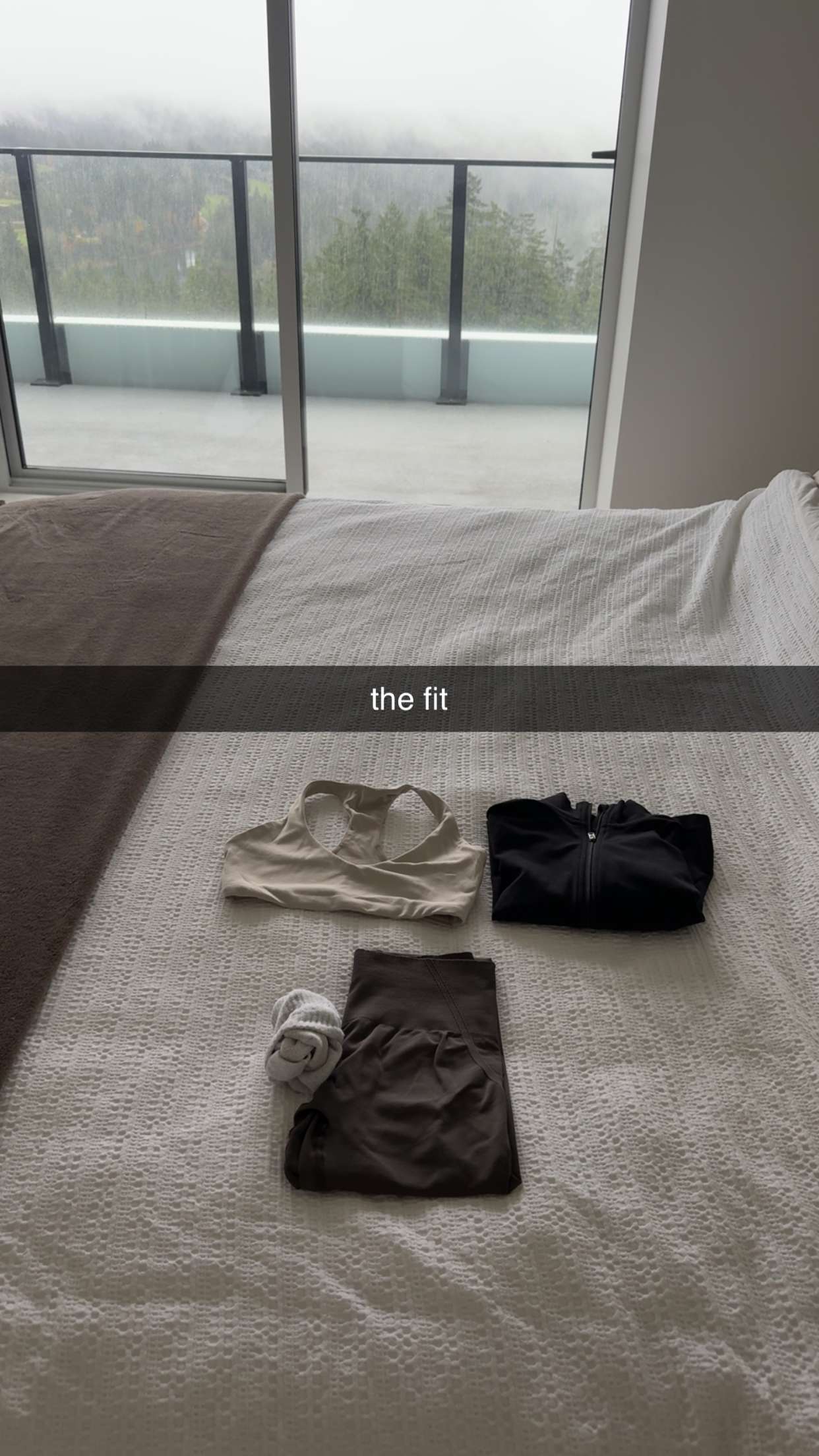 meelahrobbins snapchat image archive image