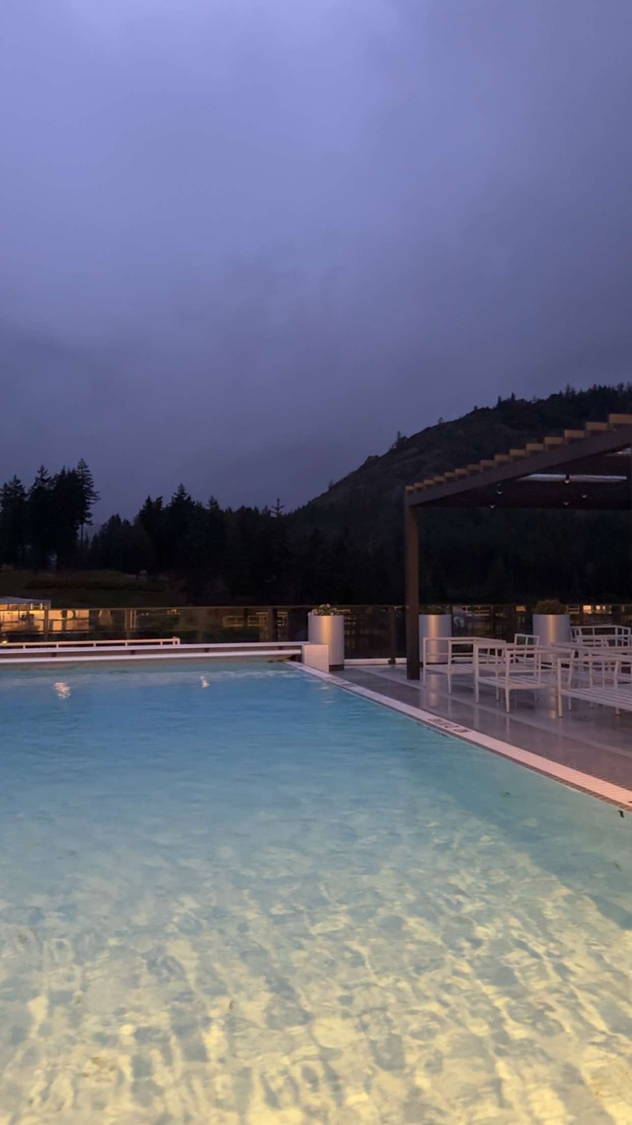 meelahrobbins snapchat image archive image