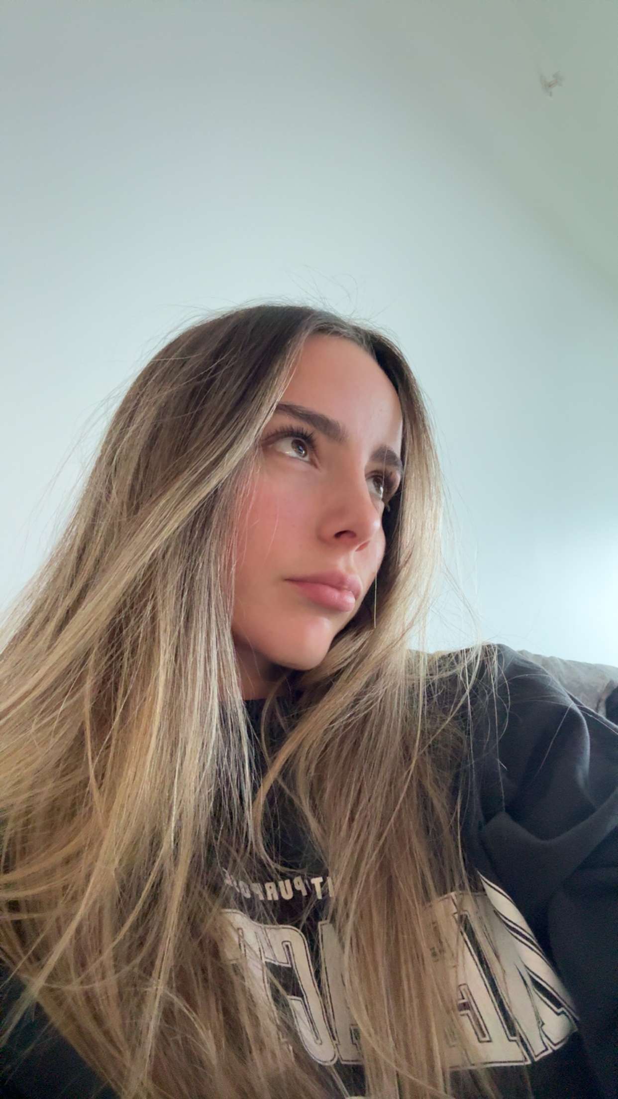 meelahrobbins snapchat image archive image