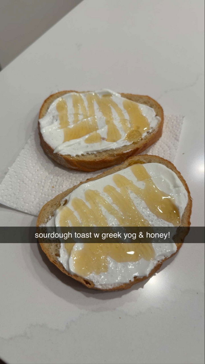 meelahrobbins snapchat image archive image