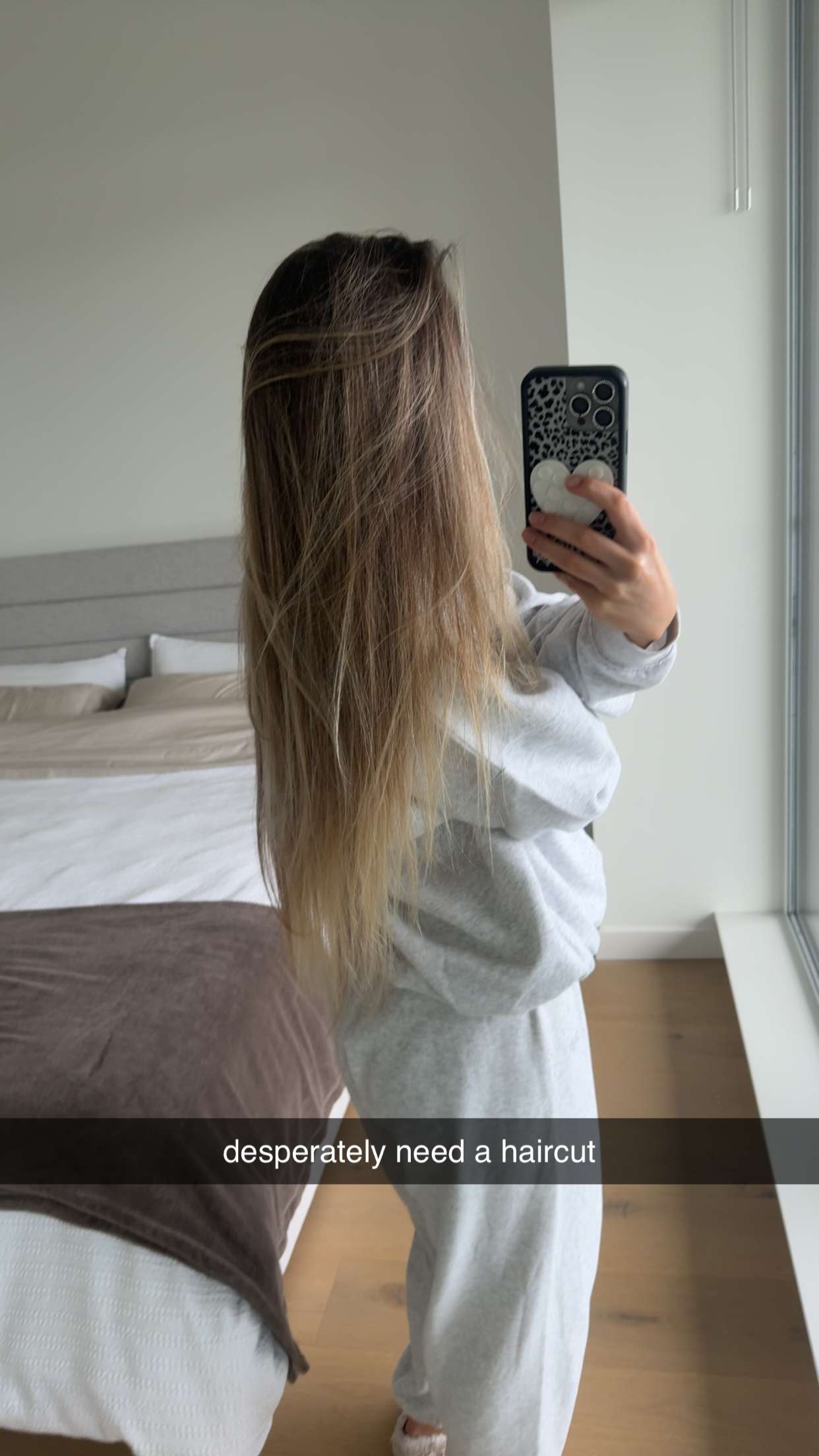 meelahrobbins snapchat image archive image