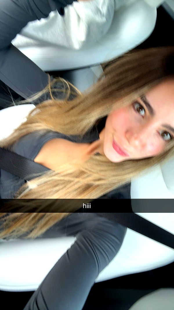 meelahrobbins image ~ Altpins