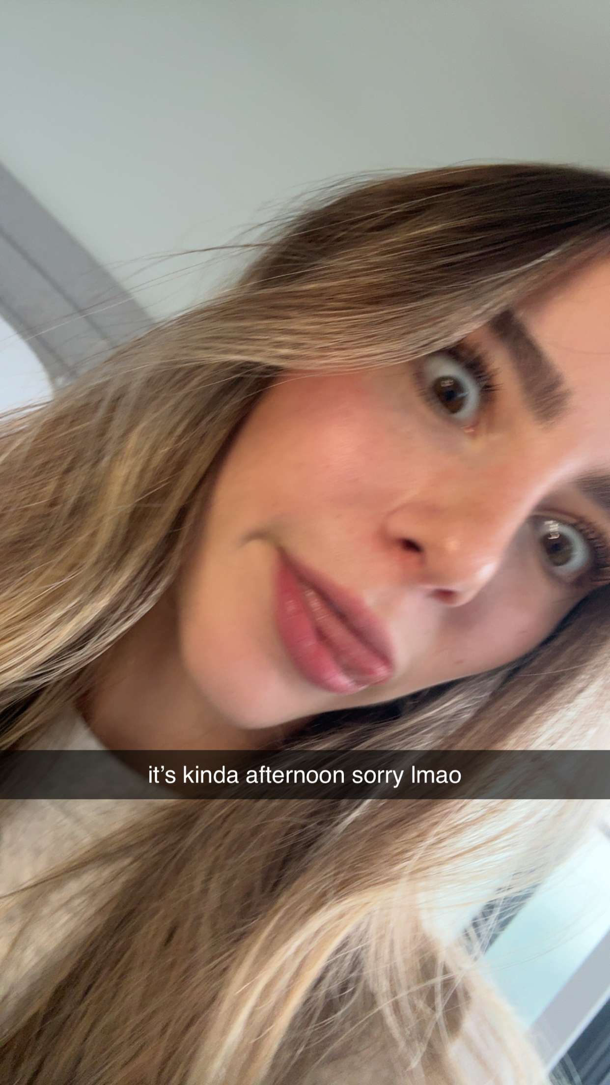 meelahrobbins snapchat image archive image