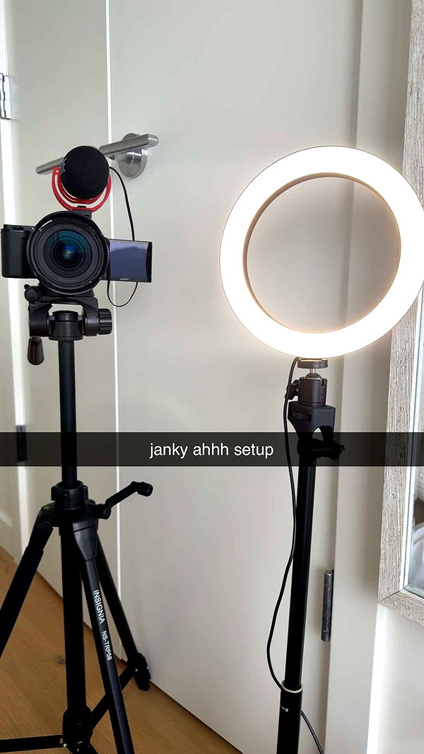 meelahrobbins image ~ Altpins