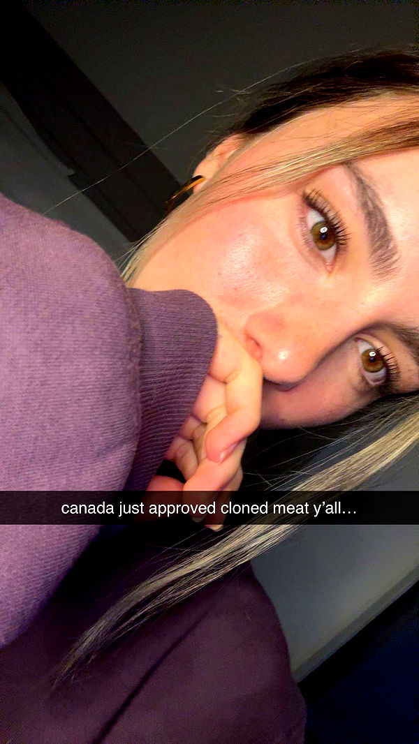 meelahrobbins image ~ Altpins