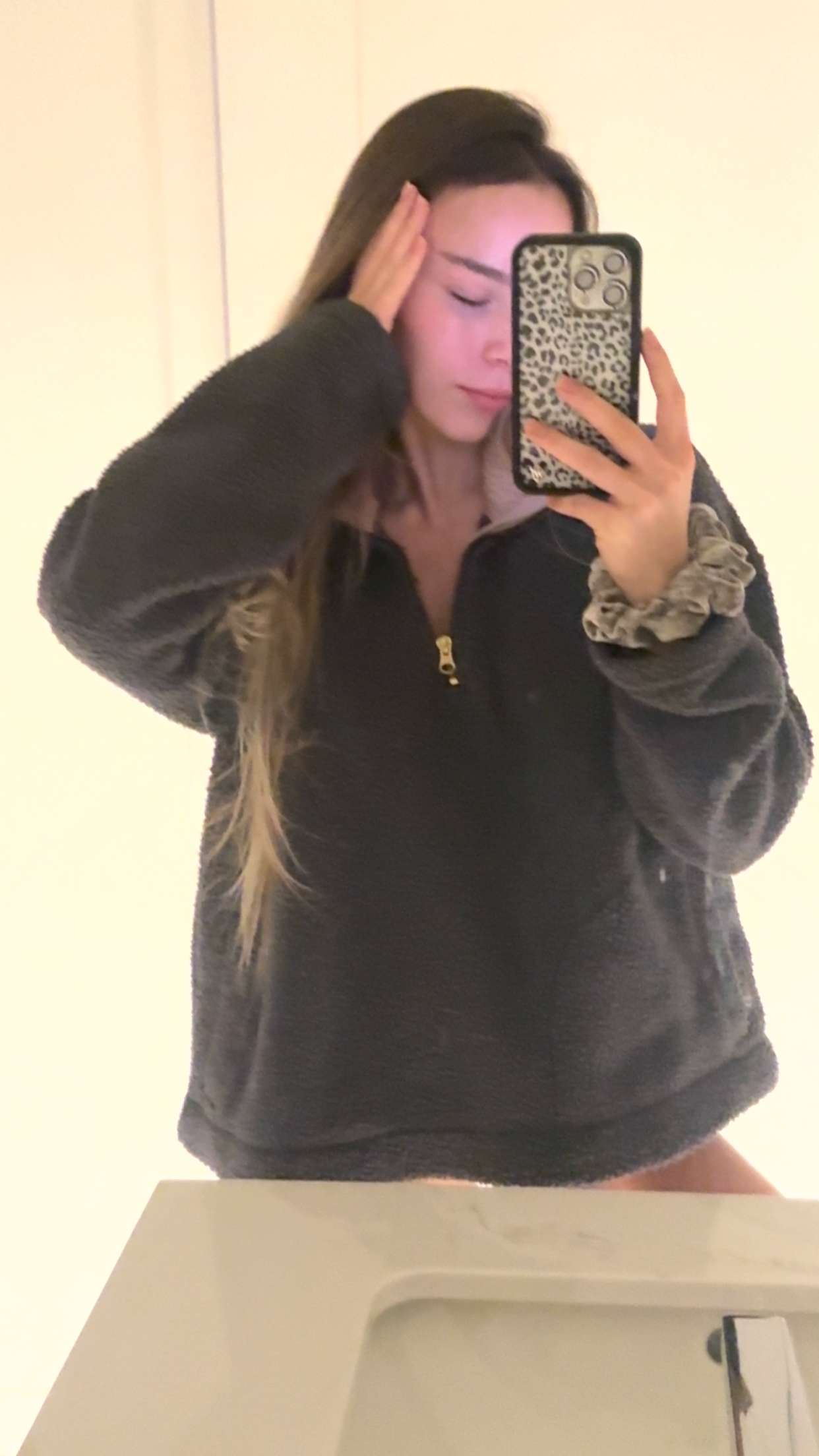 meelahrobbins snapchat image archive image