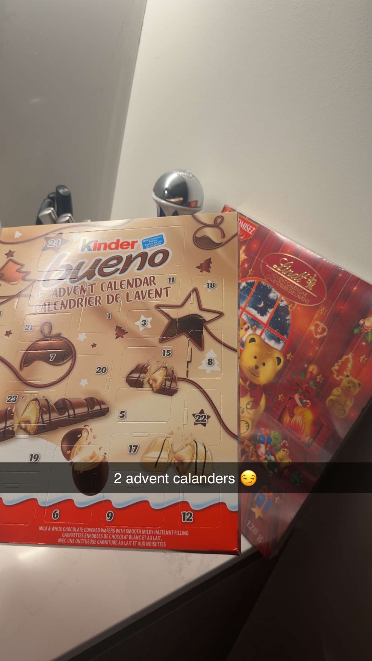 meelahrobbins snapchat image archive image