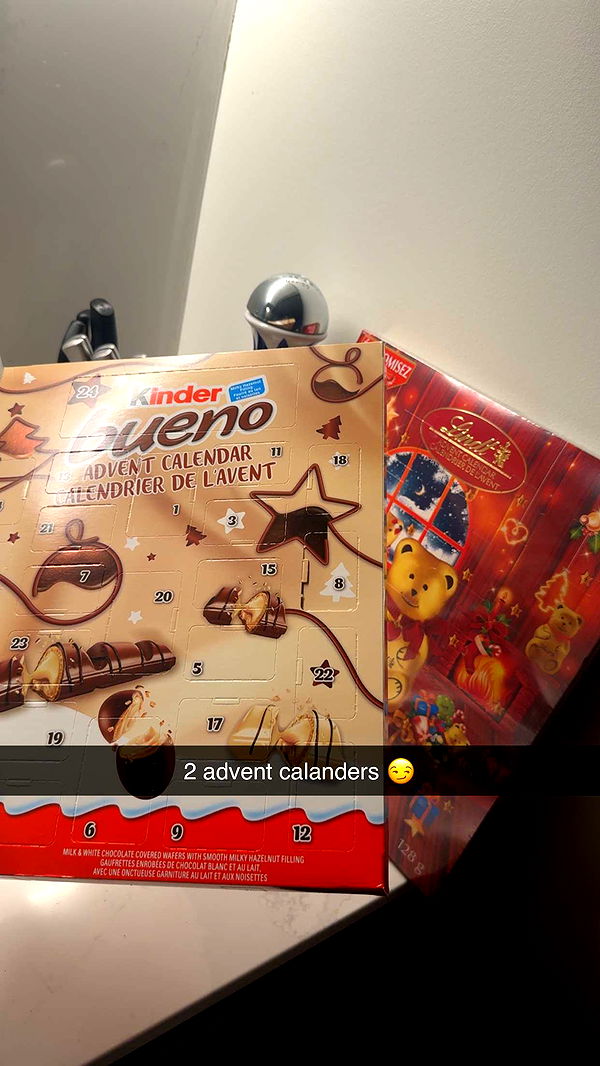 meelahrobbins image ~ Altpins