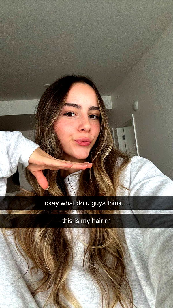 meelahrobbins image ~ Altpins