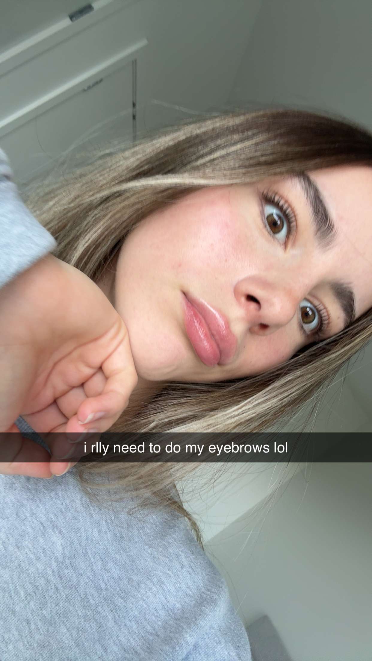 meelahrobbins snapchat image archive image