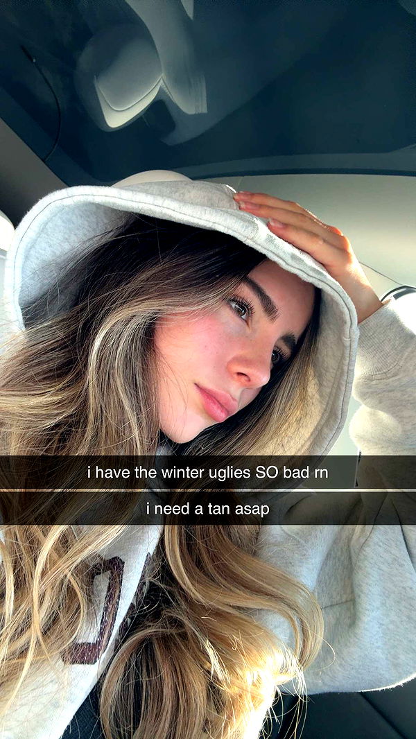 meelahrobbins image ~ Altpins