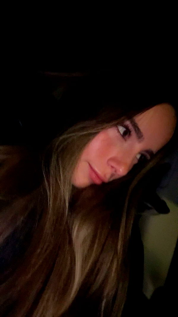 meelahrobbins image ~ Altpins