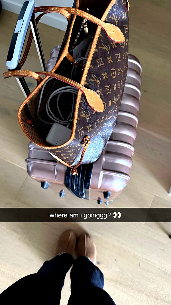 meelahrobbins image ~ Altpins