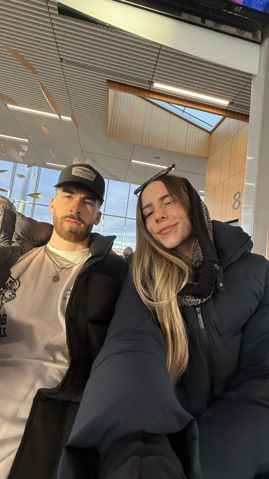 meelahrobbins snapchat image archive image