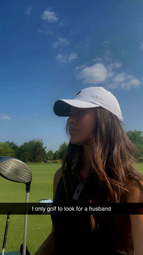 mia_sweitz image ~ Altpins