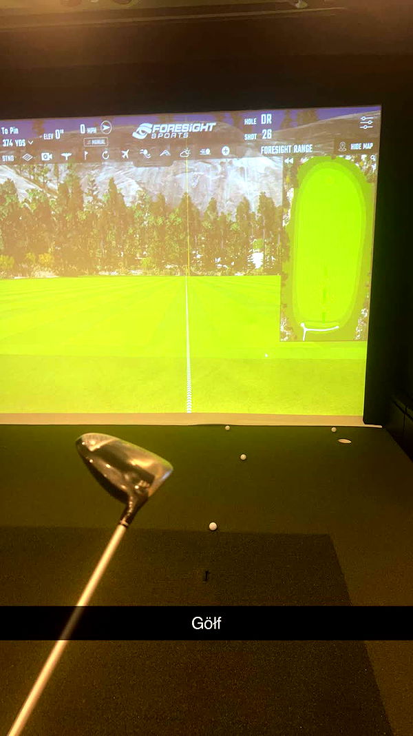 mia_sweitz image ~ Altpins