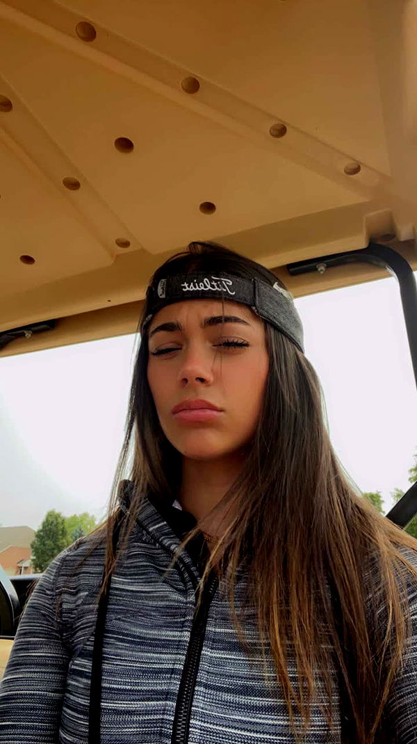 mia_sweitz image ~ Altpins