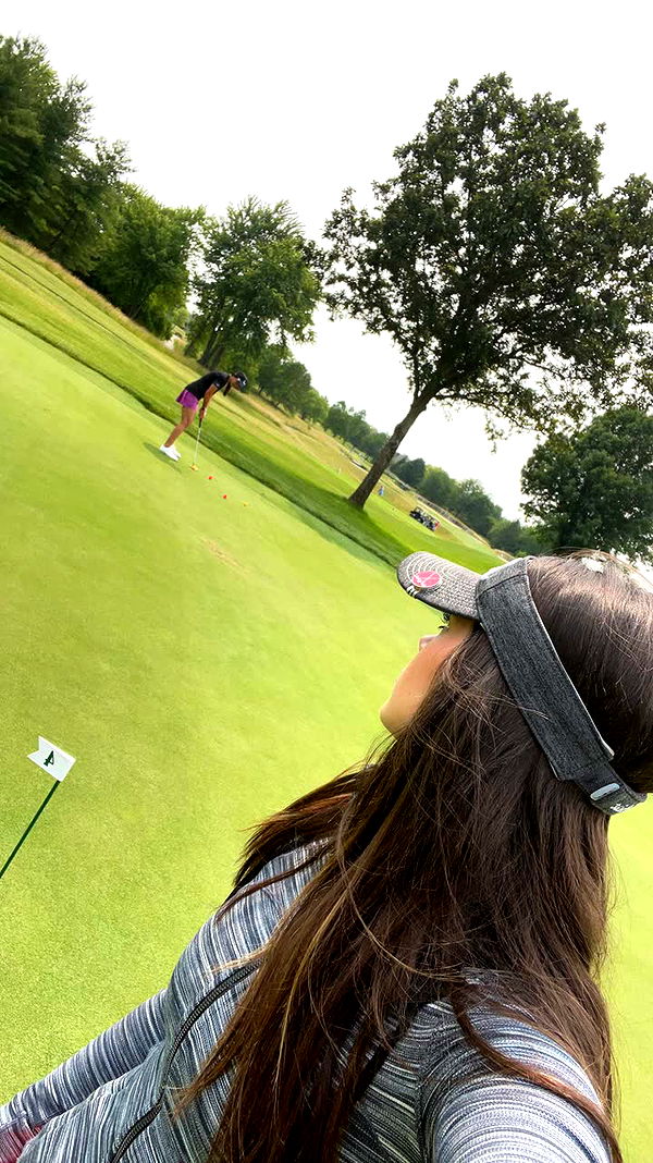 mia_sweitz image ~ Altpins