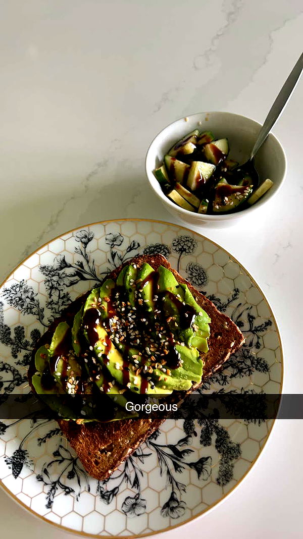 mia_sweitz image ~ Altpins