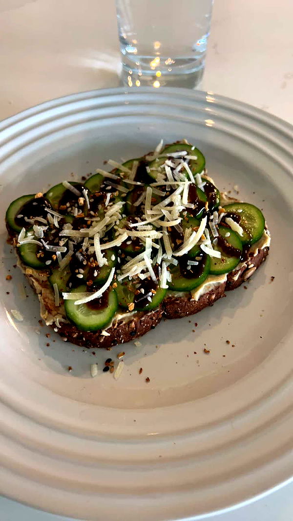 mia_sweitz image ~ Altpins