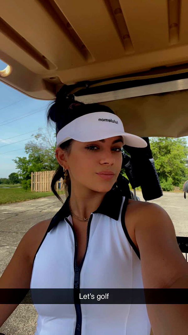 mia_sweitz image ~ Altpins