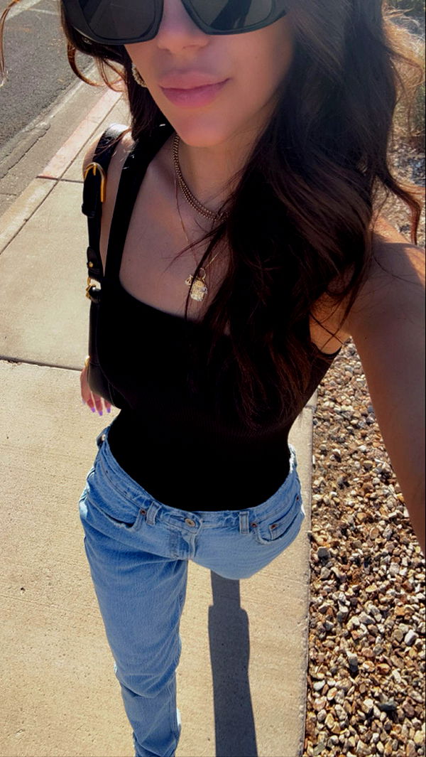 mia_sweitz image ~ Altpins